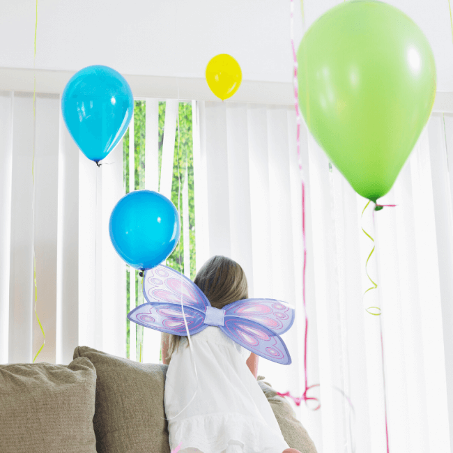Girl with Baloon